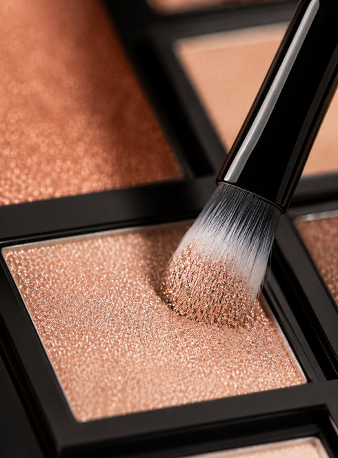 AMS Mini Crease Brush -