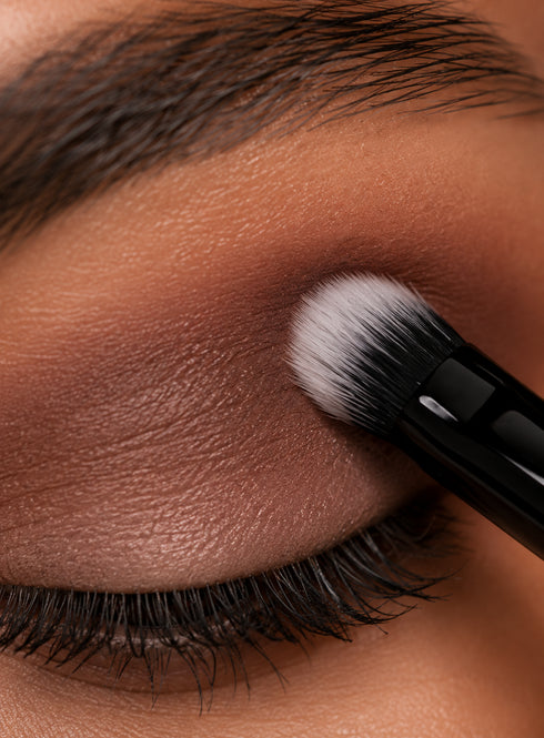 AMS Mini Crease Brush -