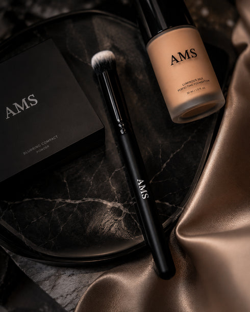 AMS Large Blurrer Brush - Professional Concealer Blending Brush