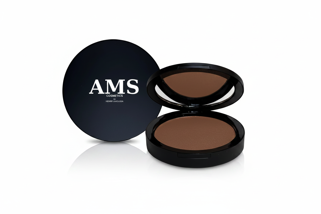 AMS Bronzer Chocolat - Hero Shot Compact Noir Luxe Fond Blanc